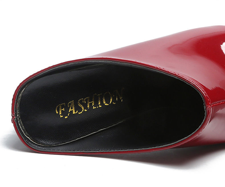 2022 Summer Slippers Chunky Heels Fashionable Pointy Heels Patent Leather Sandals for Women