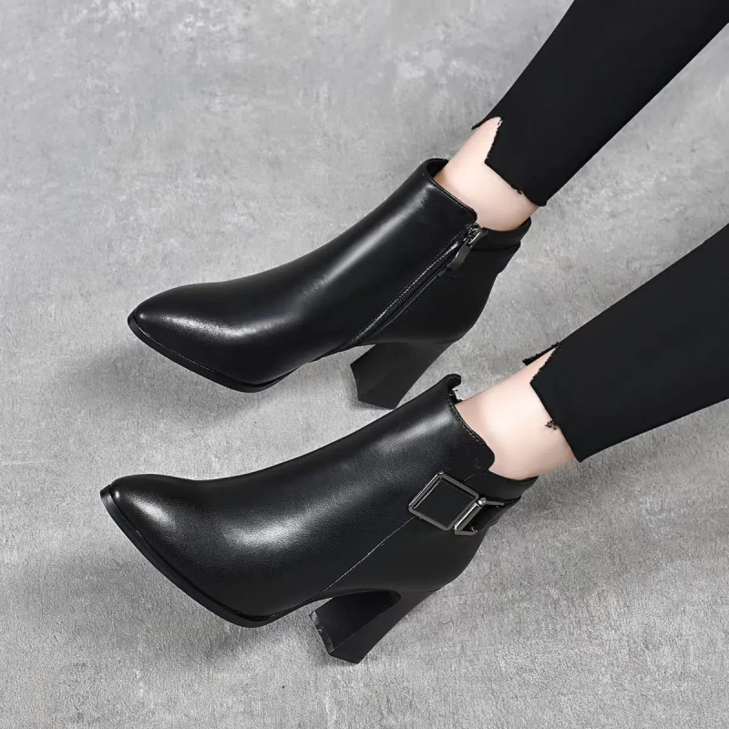 Winter Comfortable Ankle Boots Pointed Toes High Heels With Velvet