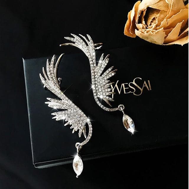 New Angel Wings Rhinestone Hanging Dangle Exquisite Fashion Stud Earrings Elegant Prevent Allergy Earrings