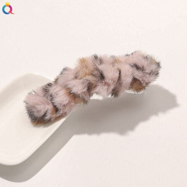 Hair Clips Hair Grab Clip  Hairpin Hairclips Winter Warm Duck Beak Clip Shark Clip  Hair Accessories for Women