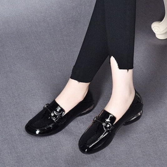 Round Toe Metal Decorative Thick Heel Women Shoes Patent Leather Soft High  Heels